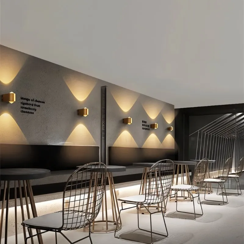 Branji Wall Lamp